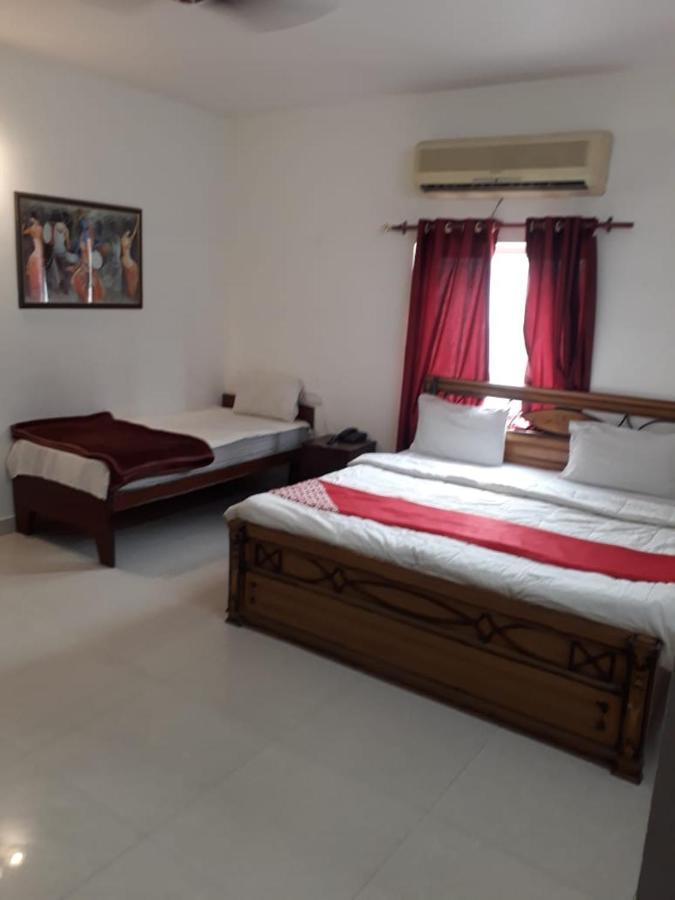 Bhawana Hotel آغْرا المظهر الخارجي الصورة